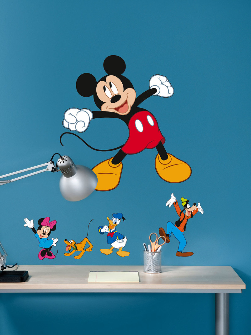 Mickey and Friends - View 1