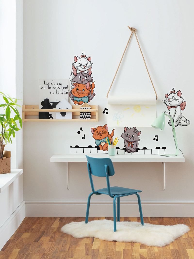 Aristocats Kittens - View 1