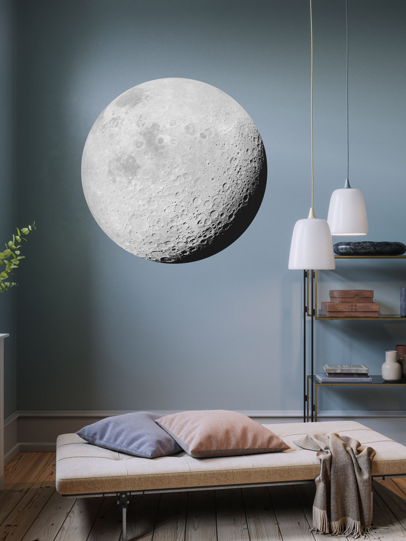 Luna - View 1