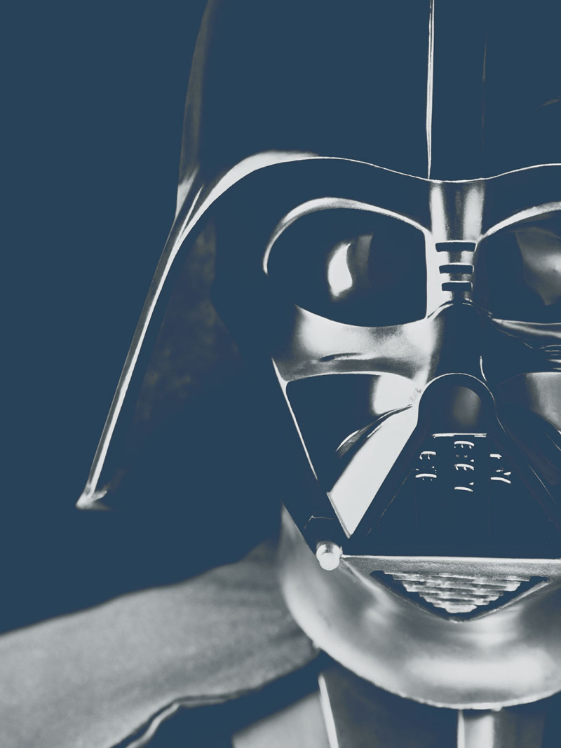 Star Wars Classic Icons Vader - Thumbnail View 1