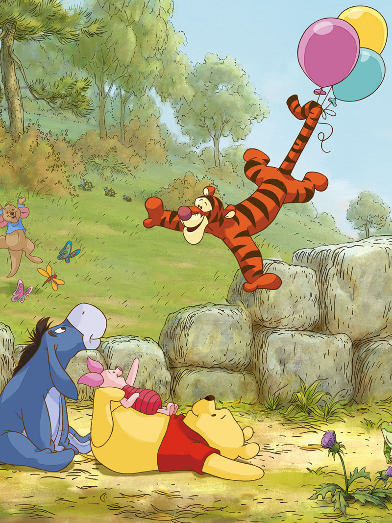 Winnie the Pooh Ballooning - Thumbnail View 1