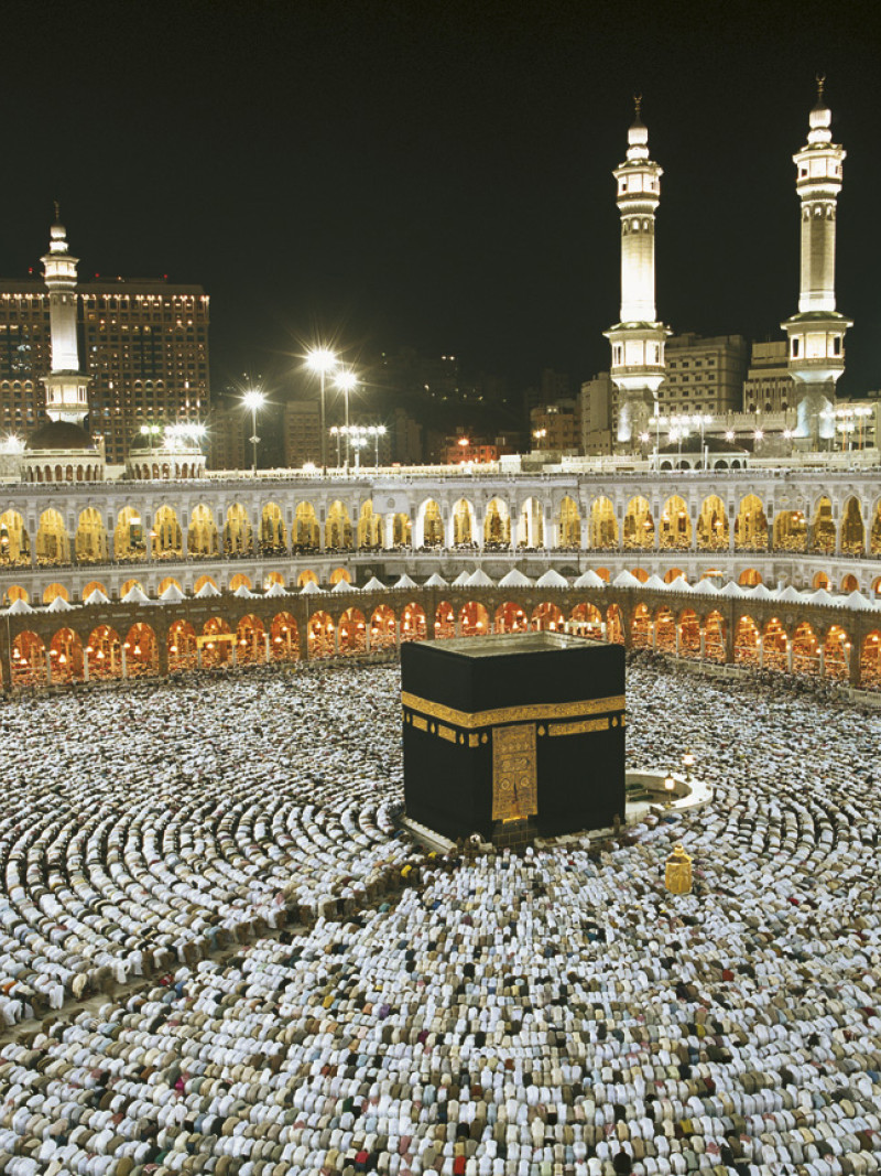 Kaaba at Night - View 1