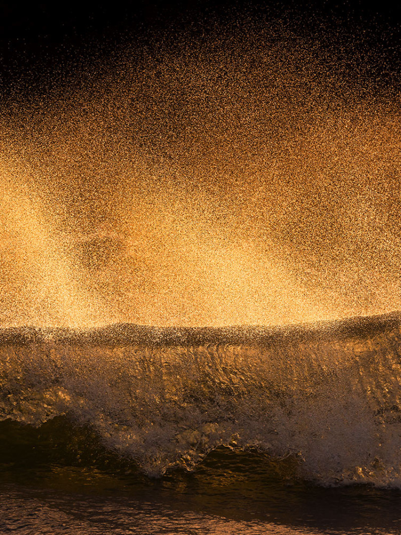 Golden Wave - Thumbnail View 1