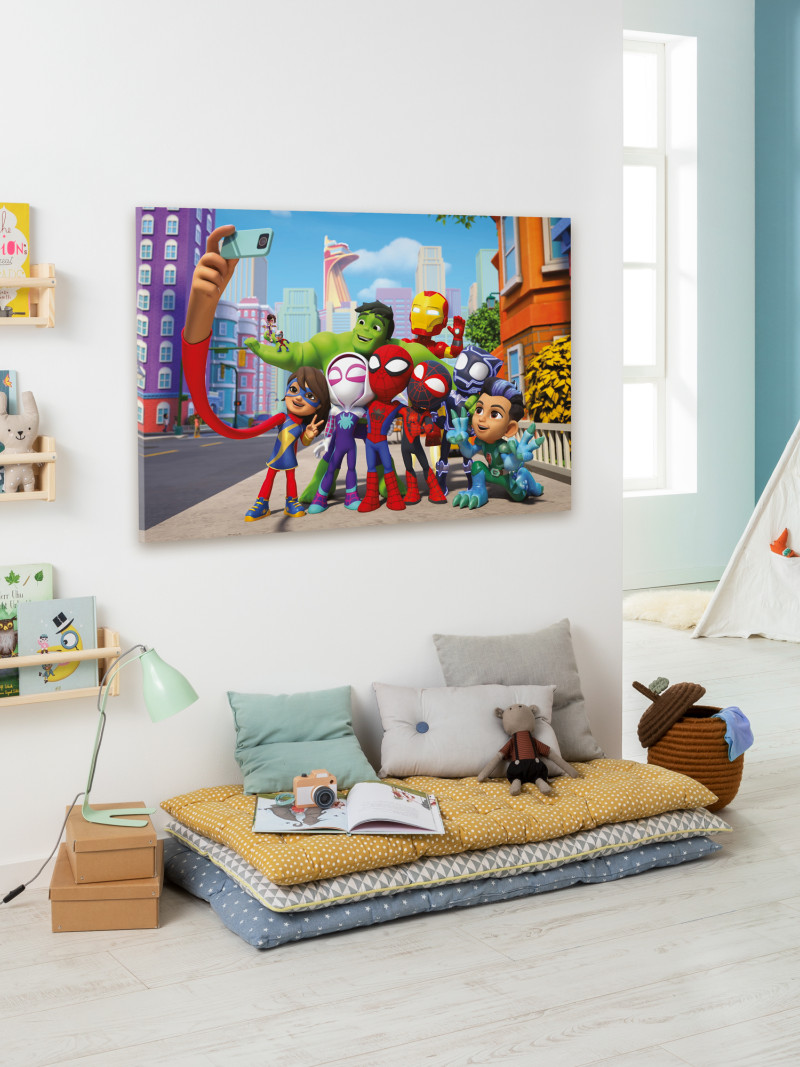 Spidey and His Amazing Friends Selfie - View 1