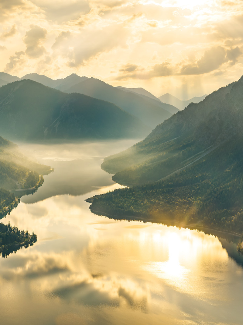 Gold Mountains - Thumbnail View 1
