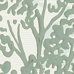 Нарисованное дерево в пастельных зеленых тонах