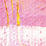 Деталь печати на розовом холсте