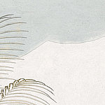 Abstraktes Motiv mit links Palmenblättern und hellblau-weißem Hintergrund